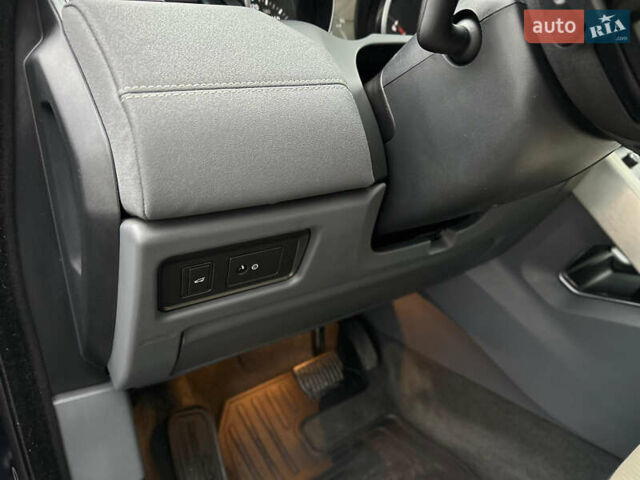 Синий Ленд Ровер Рендж Ровер Эвок, объемом двигателя 2 л и пробегом 122 тыс. км за 24300 $, фото 48 на Automoto.ua