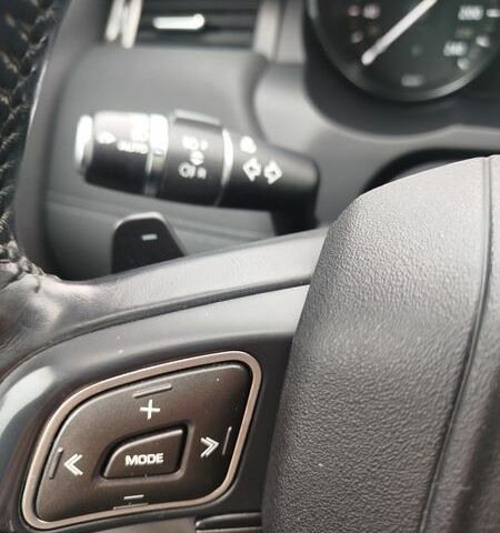 Синий Ленд Ровер Рендж Ровер Эвок, объемом двигателя 2 л и пробегом 104 тыс. км за 27500 $, фото 28 на Automoto.ua