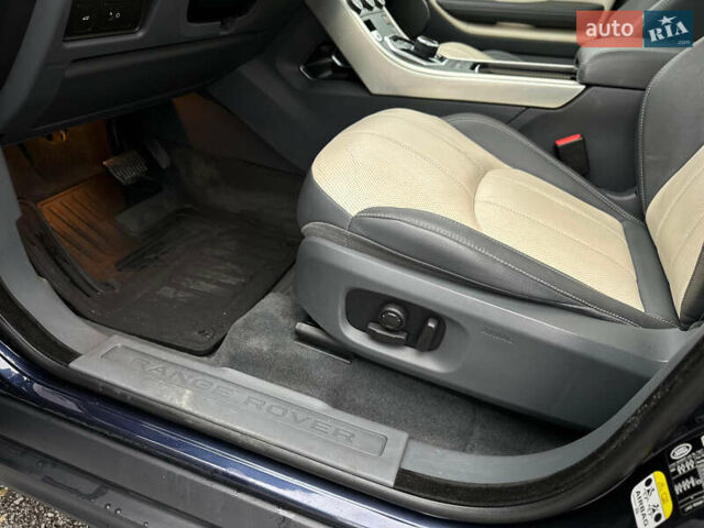 Синий Ленд Ровер Рендж Ровер Эвок, объемом двигателя 2 л и пробегом 122 тыс. км за 24300 $, фото 40 на Automoto.ua