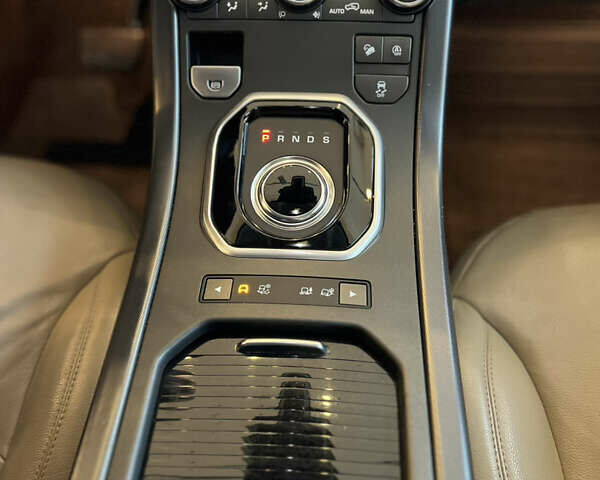 Синій Ленд Ровер Рендж Ровер Евок, об'ємом двигуна 2 л та пробігом 81 тис. км за 20900 $, фото 16 на Automoto.ua