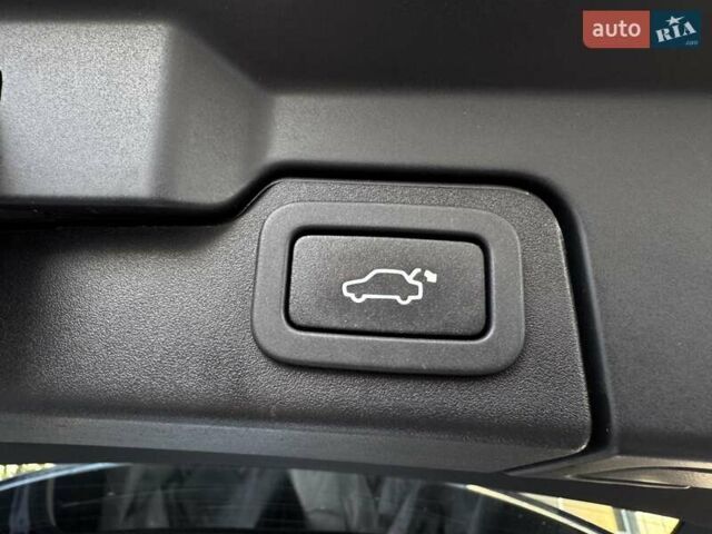 Синий Ленд Ровер Рендж Ровер Эвок, объемом двигателя 2 л и пробегом 88 тыс. км за 20300 $, фото 27 на Automoto.ua