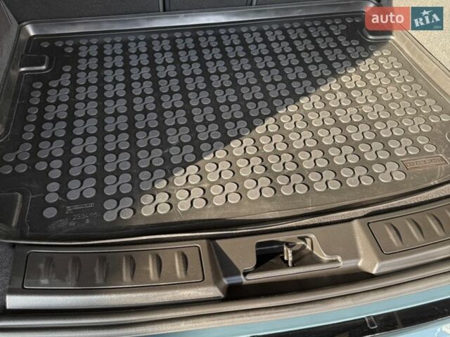 Синій Ленд Ровер Рендж Ровер Евок, об'ємом двигуна 2 л та пробігом 20 тис. км за 47000 $, фото 13 на Automoto.ua