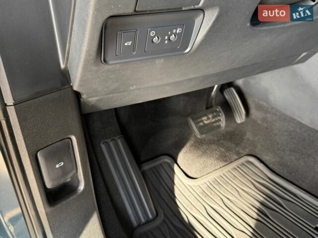 Синій Ленд Ровер Рендж Ровер Евок, об'ємом двигуна 2 л та пробігом 20 тис. км за 47000 $, фото 17 на Automoto.ua