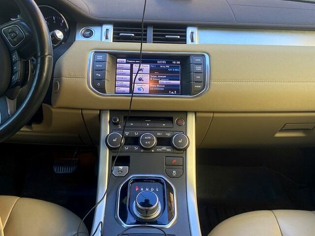 Зелений Ленд Ровер Рендж Ровер Евок, об'ємом двигуна 2 л та пробігом 219 тис. км за 17350 $, фото 1 на Automoto.ua