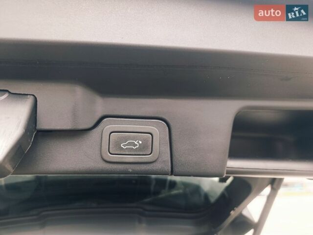 Зеленый Ленд Ровер Рендж Ровер Эвок, объемом двигателя 2 л и пробегом 222 тыс. км за 12950 $, фото 42 на Automoto.ua