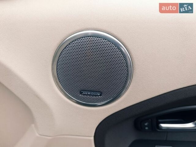 Зеленый Ленд Ровер Рендж Ровер Эвок, объемом двигателя 2 л и пробегом 222 тыс. км за 12950 $, фото 39 на Automoto.ua