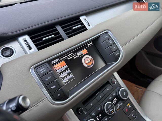 Ленд Ровер Рендж Ровер Евок 2014 у Івано-Франківську на Automoto.ua Зелений Ленд Ровер Рендж Ровер Евок, об'ємом двигуна 2 л та пробігом 142 тис. км за 17999 $, фото 31 на Automoto.ua