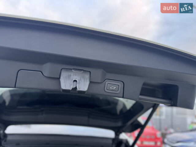 Ленд Ровер Рендж Ровер Евок 2014 у Івано-Франківську на Automoto.ua Зелений Ленд Ровер Рендж Ровер Евок, об'ємом двигуна 2 л та пробігом 142 тис. км за 17999 $, фото 42 на Automoto.ua