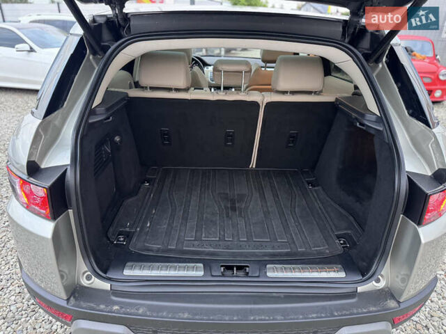 Ленд Ровер Рендж Ровер Евок 2014 у Івано-Франківську на Automoto.ua Зелений Ленд Ровер Рендж Ровер Евок, об'ємом двигуна 2 л та пробігом 142 тис. км за 17999 $, фото 41 на Automoto.ua