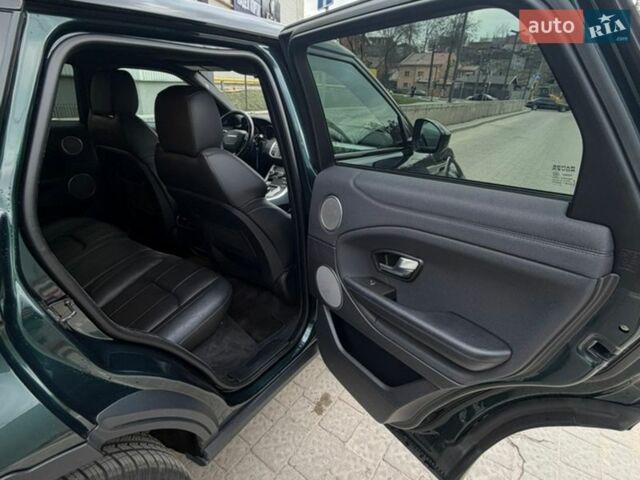 Зелений Ленд Ровер Рендж Ровер Евок, об'ємом двигуна 2 л та пробігом 106 тис. км за 16200 $, фото 15 на Automoto.ua