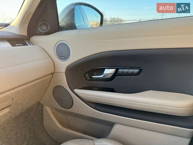 Зелений Ленд Ровер Рендж Ровер Евок, об'ємом двигуна 2 л та пробігом 146 тис. км за 17950 $, фото 18 на Automoto.ua