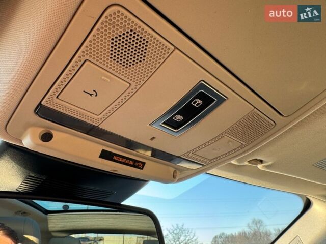 Зелений Ленд Ровер Рендж Ровер Евок, об'ємом двигуна 2 л та пробігом 146 тис. км за 17950 $, фото 26 на Automoto.ua