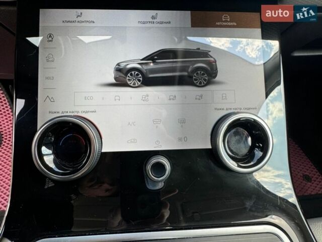 Зелений Ленд Ровер Рендж Ровер Евок, об'ємом двигуна 2 л та пробігом 31 тис. км за 43500 $, фото 39 на Automoto.ua