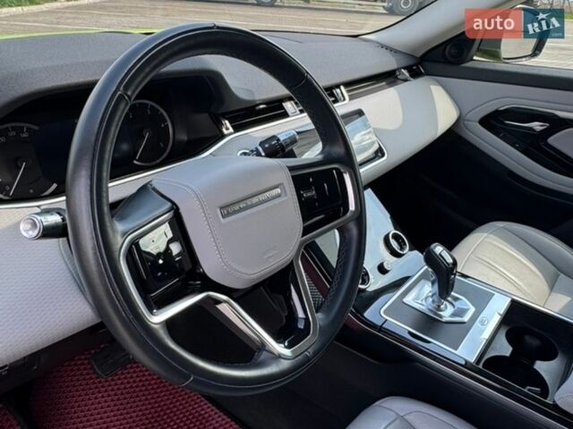 Зелений Ленд Ровер Рендж Ровер Евок, об'ємом двигуна 2 л та пробігом 31 тис. км за 43500 $, фото 19 на Automoto.ua