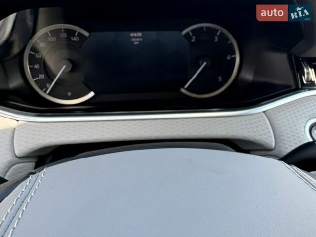 Зелений Ленд Ровер Рендж Ровер Евок, об'ємом двигуна 2 л та пробігом 31 тис. км за 43500 $, фото 20 на Automoto.ua