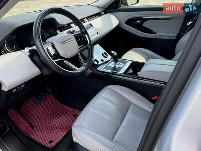 Зелений Ленд Ровер Рендж Ровер Евок, об'ємом двигуна 2 л та пробігом 31 тис. км за 43500 $, фото 15 на Automoto.ua