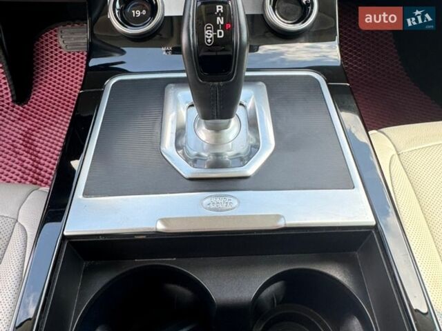 Зелений Ленд Ровер Рендж Ровер Евок, об'ємом двигуна 2 л та пробігом 31 тис. км за 43500 $, фото 26 на Automoto.ua