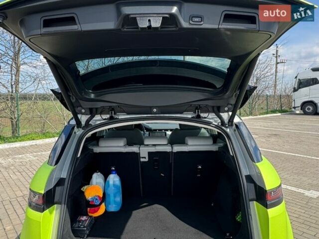 Зелений Ленд Ровер Рендж Ровер Евок, об'ємом двигуна 2 л та пробігом 31 тис. км за 43500 $, фото 29 на Automoto.ua