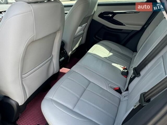 Зелений Ленд Ровер Рендж Ровер Евок, об'ємом двигуна 2 л та пробігом 31 тис. км за 43500 $, фото 23 на Automoto.ua