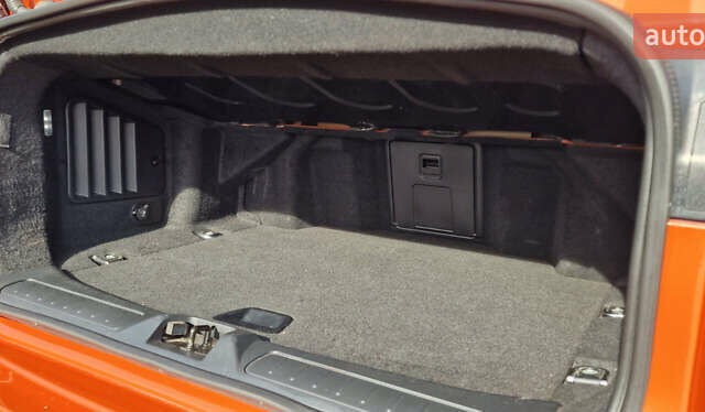 Оранжевый Ленд Ровер Рендж Ровер Эвок, объемом двигателя 2 л и пробегом 61 тыс. км за 39900 $, фото 18 на Automoto.ua
