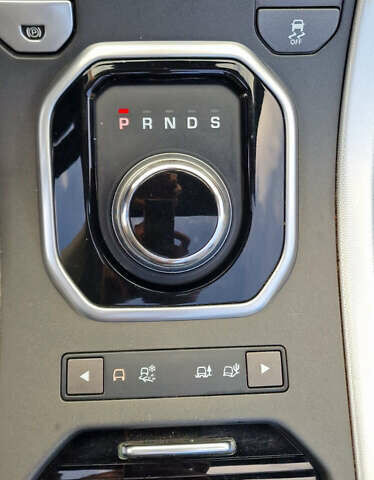 Оранжевый Ленд Ровер Рендж Ровер Эвок, объемом двигателя 2 л и пробегом 61 тыс. км за 39900 $, фото 24 на Automoto.ua