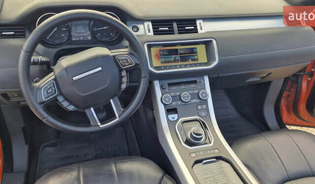 Оранжевый Ленд Ровер Рендж Ровер Эвок, объемом двигателя 2 л и пробегом 61 тыс. км за 39900 $, фото 20 на Automoto.ua