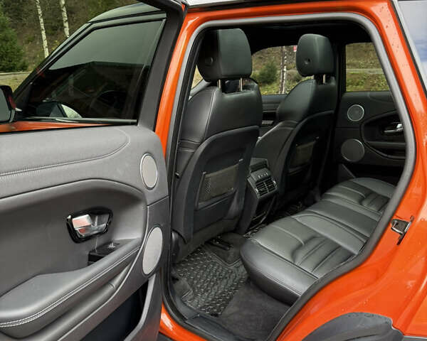 Оранжевый Ленд Ровер Рендж Ровер Эвок, объемом двигателя 2 л и пробегом 80 тыс. км за 23000 $, фото 15 на Automoto.ua