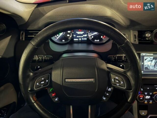 Помаранчевий Ленд Ровер Рендж Ровер Евок, об'ємом двигуна 2 л та пробігом 128 тис. км за 15000 $, фото 29 на Automoto.ua