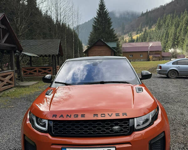 Оранжевый Ленд Ровер Рендж Ровер Эвок, объемом двигателя 2 л и пробегом 80 тыс. км за 23000 $, фото 1 на Automoto.ua
