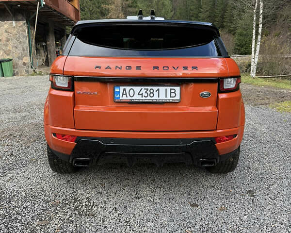 Оранжевый Ленд Ровер Рендж Ровер Эвок, объемом двигателя 2 л и пробегом 80 тыс. км за 23000 $, фото 3 на Automoto.ua