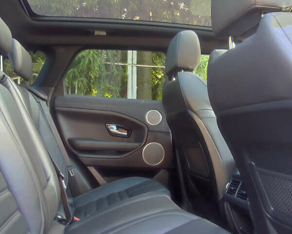 Помаранчевий Ленд Ровер Рендж Ровер Евок, об'ємом двигуна 2 л та пробігом 90 тис. км за 25950 $, фото 10 на Automoto.ua