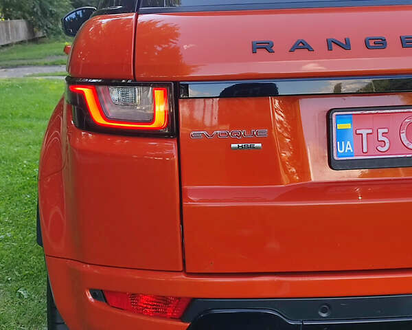 Помаранчевий Ленд Ровер Рендж Ровер Евок, об'ємом двигуна 2 л та пробігом 90 тис. км за 25950 $, фото 34 на Automoto.ua