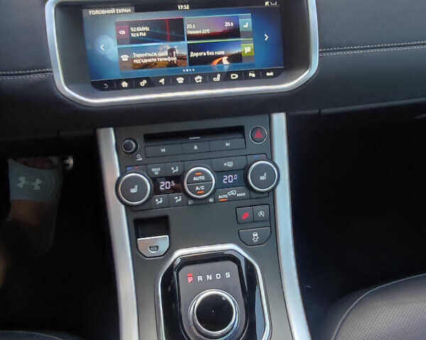 Помаранчевий Ленд Ровер Рендж Ровер Евок, об'ємом двигуна 2 л та пробігом 90 тис. км за 25950 $, фото 9 на Automoto.ua