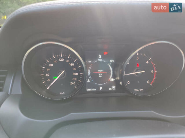 Помаранчевий Ленд Ровер Рендж Ровер Евок, об'ємом двигуна 2 л та пробігом 90 тис. км за 25950 $, фото 2 на Automoto.ua