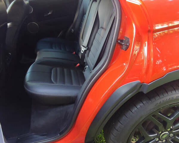 Помаранчевий Ленд Ровер Рендж Ровер Евок, об'ємом двигуна 2 л та пробігом 90 тис. км за 25950 $, фото 21 на Automoto.ua