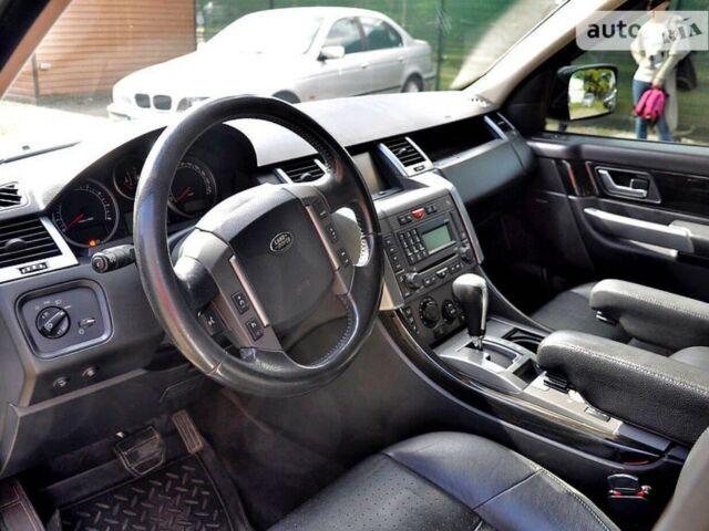Білий Ленд Ровер Range Rover Sport, об'ємом двигуна 4.2 л та пробігом 175 тис. км за 17000 $, фото 18 на Automoto.ua
