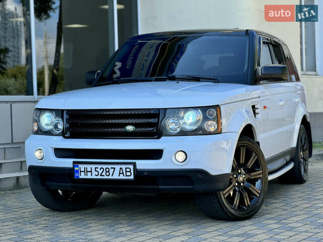 Белый Ленд Ровер Рендж Ровер Спорт, объемом двигателя 2.7 л и пробегом 319 тыс. км за 12450 $, фото 2 на Automoto.ua