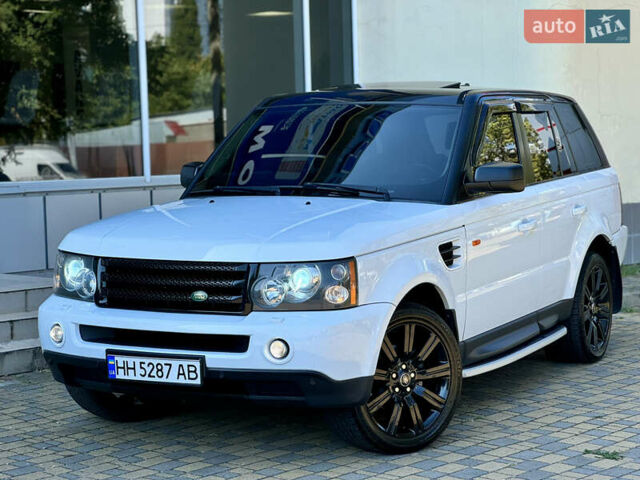 Белый Ленд Ровер Рендж Ровер Спорт, объемом двигателя 2.7 л и пробегом 319 тыс. км за 12450 $, фото 3 на Automoto.ua