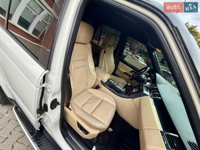 Білий Ленд Ровер Range Rover Sport, об'ємом двигуна 3.6 л та пробігом 195 тис. км за 9999 $, фото 47 на Automoto.ua