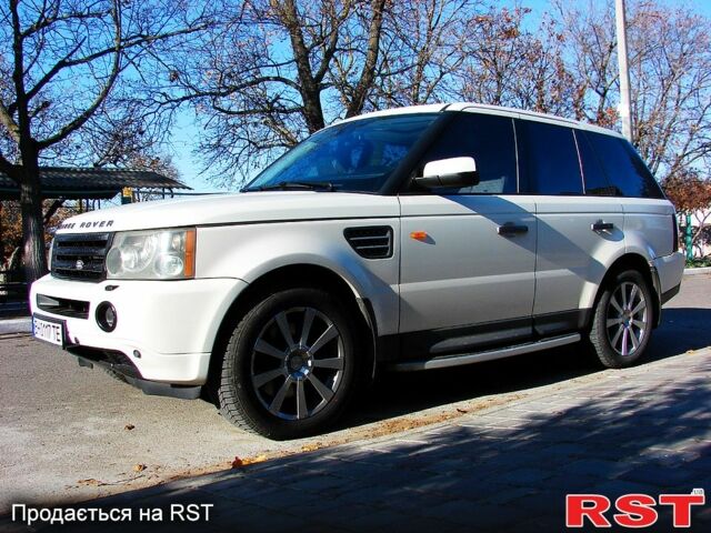 Білий Ленд Ровер Range Rover Sport, об'ємом двигуна 3.6 л та пробігом 323 тис. км за 12500 $, фото 4 на Automoto.ua