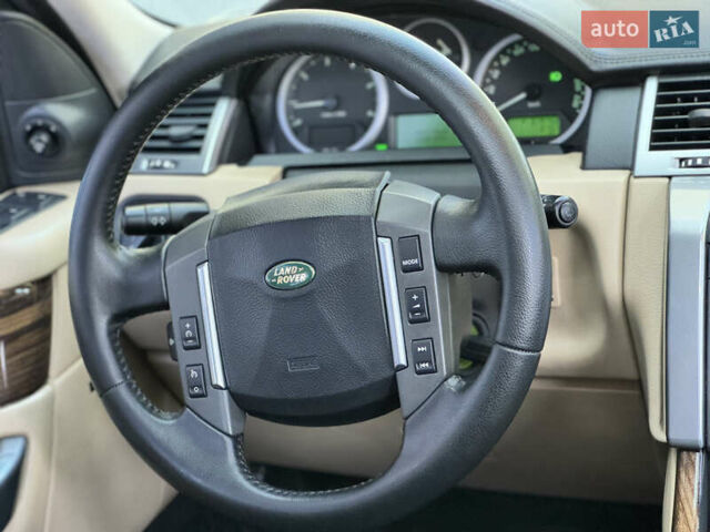 Белый Ленд Ровер Рендж Ровер Спорт, объемом двигателя 2.7 л и пробегом 319 тыс. км за 12450 $, фото 44 на Automoto.ua