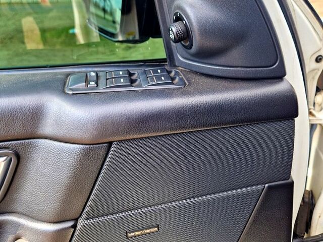 Белый Ленд Ровер Рендж Ровер Спорт, объемом двигателя 3.6 л и пробегом 327 тыс. км за 7400 $, фото 7 на Automoto.ua