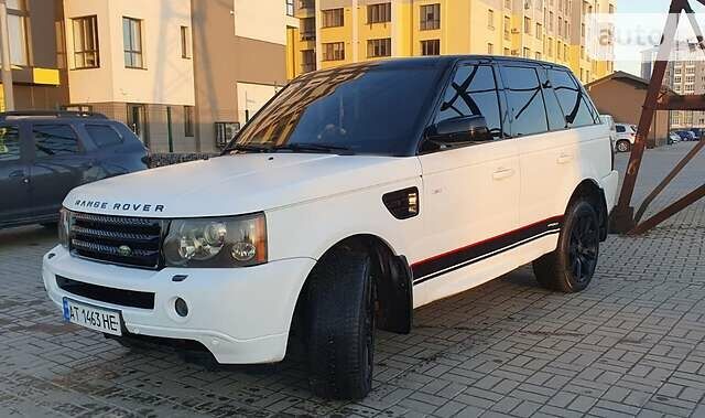 Білий Ленд Ровер Range Rover Sport, об'ємом двигуна 3.6 л та пробігом 295 тис. км за 11500 $, фото 2 на Automoto.ua