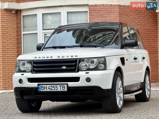 Білий Ленд Ровер Range Rover Sport, об'ємом двигуна 3.6 л та пробігом 195 тис. км за 9999 $, фото 1 на Automoto.ua