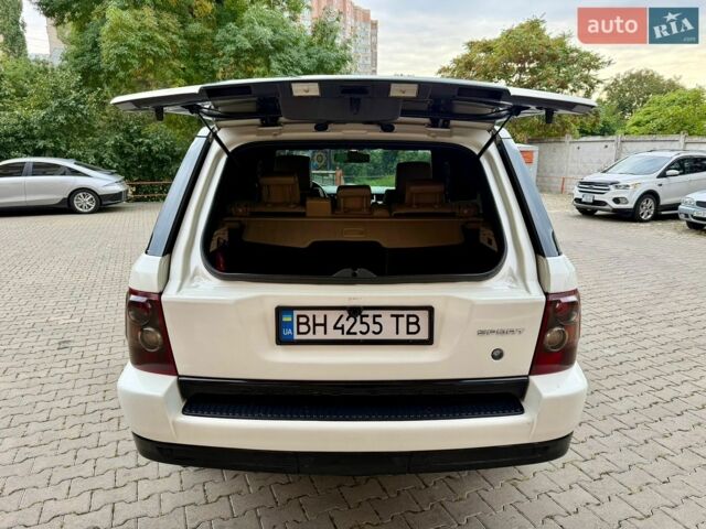 Білий Ленд Ровер Range Rover Sport, об'ємом двигуна 3.6 л та пробігом 195 тис. км за 9999 $, фото 71 на Automoto.ua
