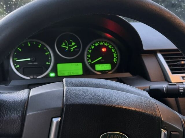 Білий Ленд Ровер Range Rover Sport, об'ємом двигуна 2.7 л та пробігом 272 тис. км за 8700 $, фото 13 на Automoto.ua