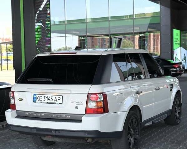 Белый Ленд Ровер Рендж Ровер Спорт, объемом двигателя 3.6 л и пробегом 270 тыс. км за 10500 $, фото 4 на Automoto.ua