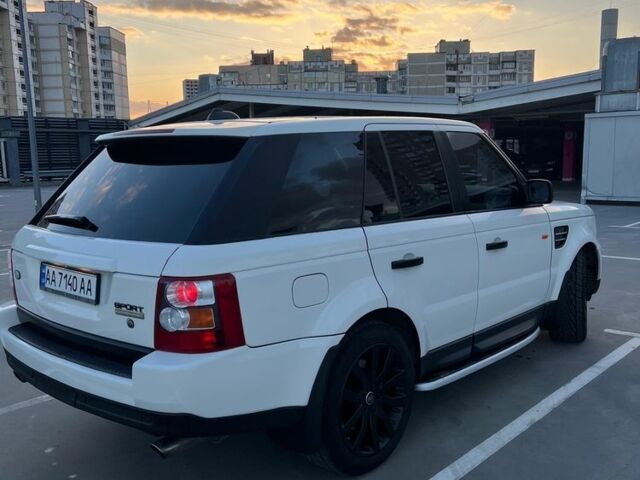 Білий Ленд Ровер Range Rover Sport, об'ємом двигуна 4.2 л та пробігом 100 тис. км за 8500 $, фото 2 на Automoto.ua