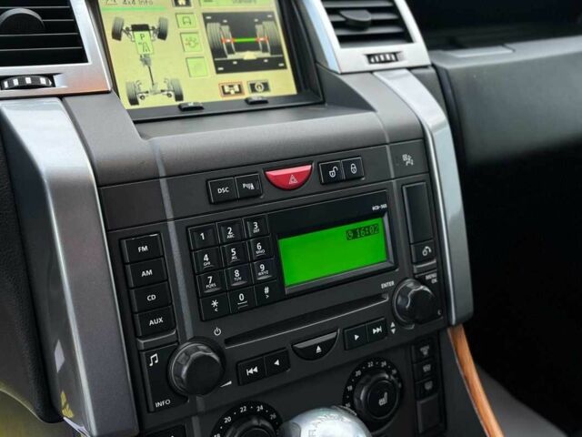 Белый Ленд Ровер Рендж Ровер Спорт, объемом двигателя 0 л и пробегом 260 тыс. км за 8900 $, фото 16 на Automoto.ua