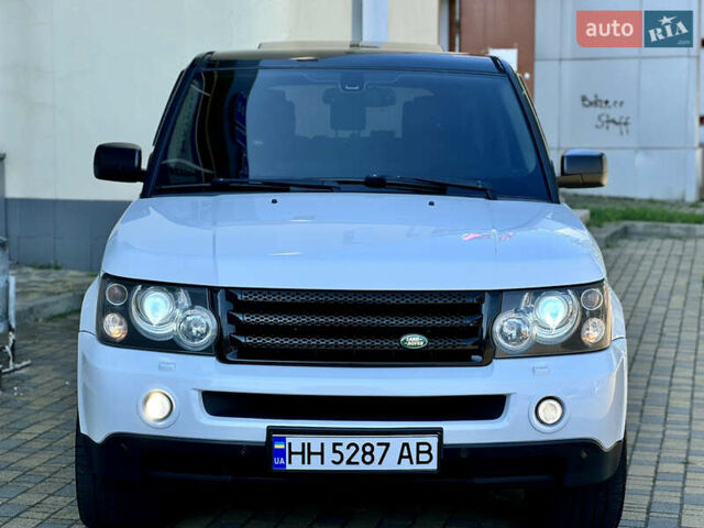 Белый Ленд Ровер Рендж Ровер Спорт, объемом двигателя 2.7 л и пробегом 319 тыс. км за 12450 $, фото 19 на Automoto.ua